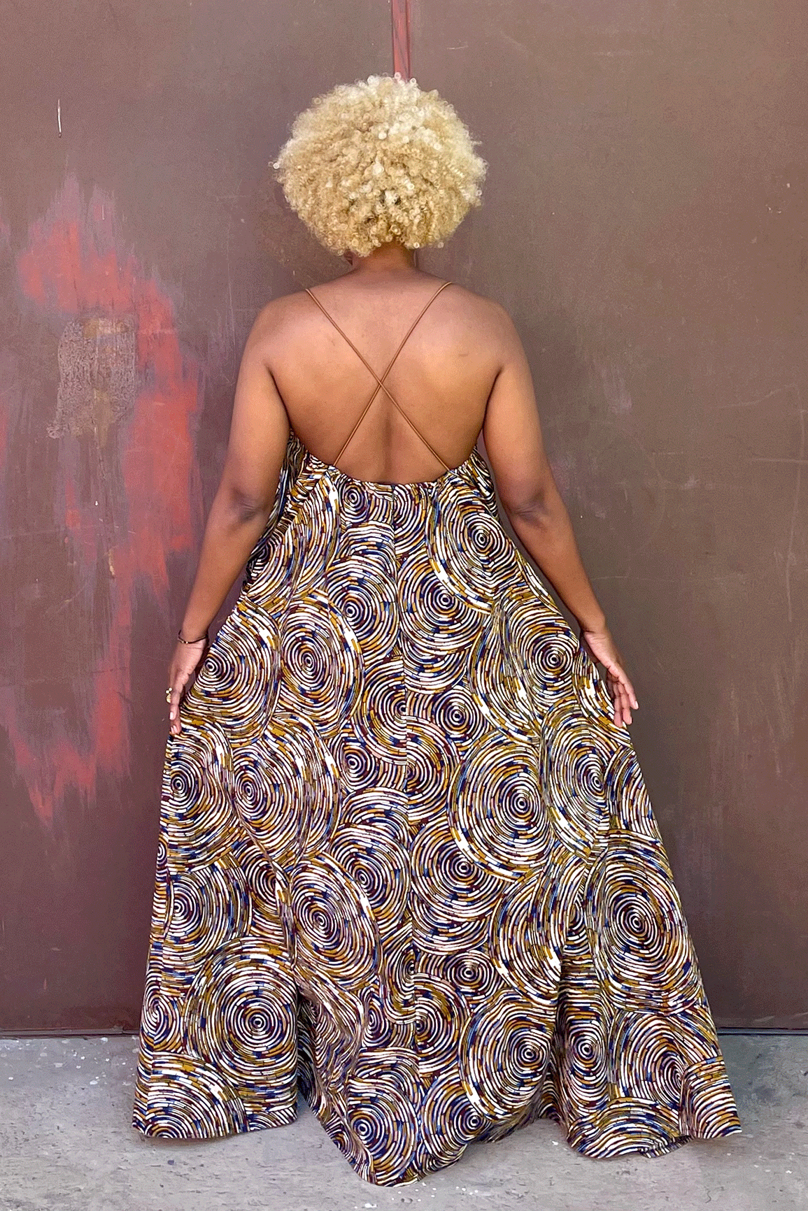 Jasmin Low - Back Maxi (Sand)