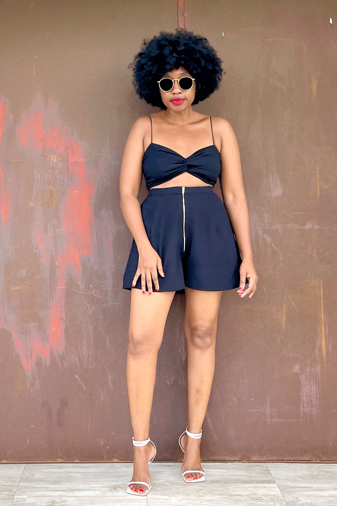 BELLA CHAIN SHORT (MIDNIGHT) + TWIST TOP (MIDNIGHT)